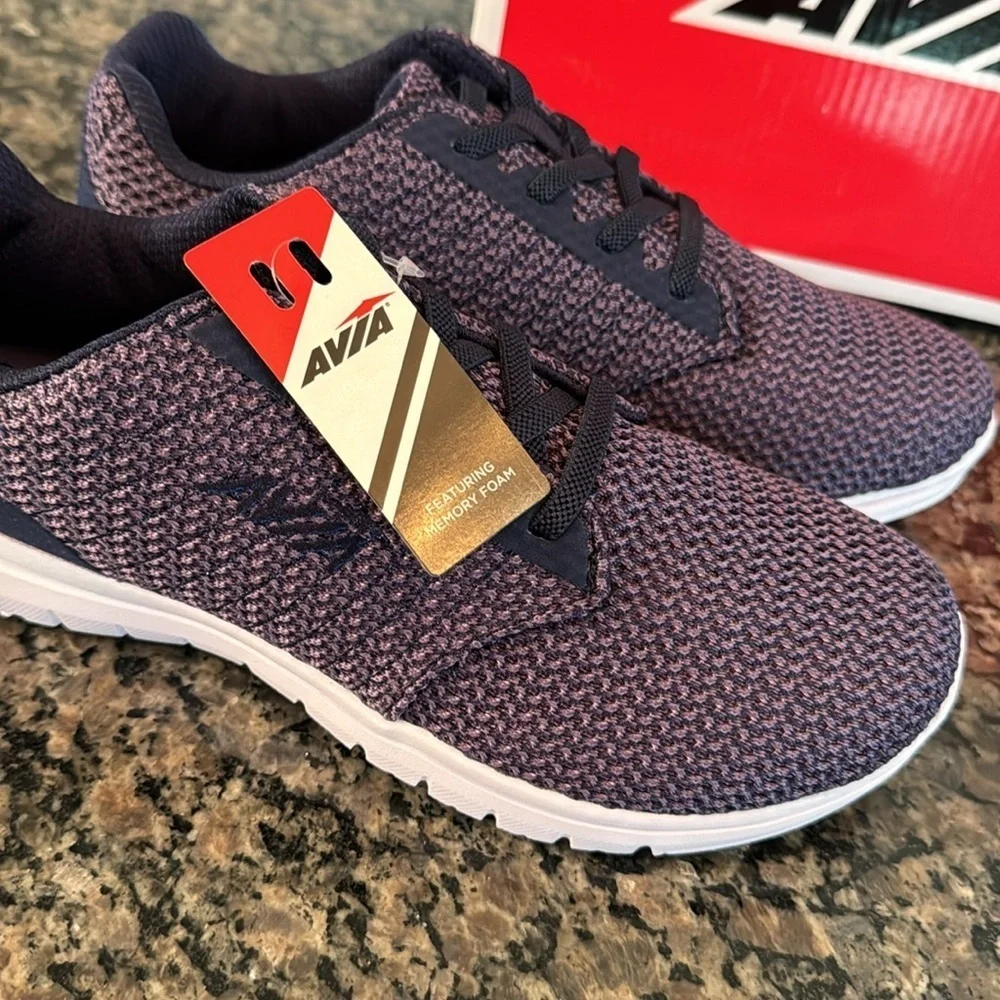 Avia Solstice women’s sneakers NIB 7.5